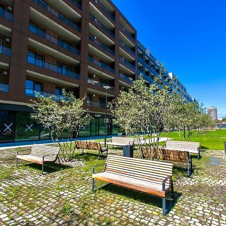Luxury, Bright Studio With Parking And Balcony In Bratislava Center Exteriör bild